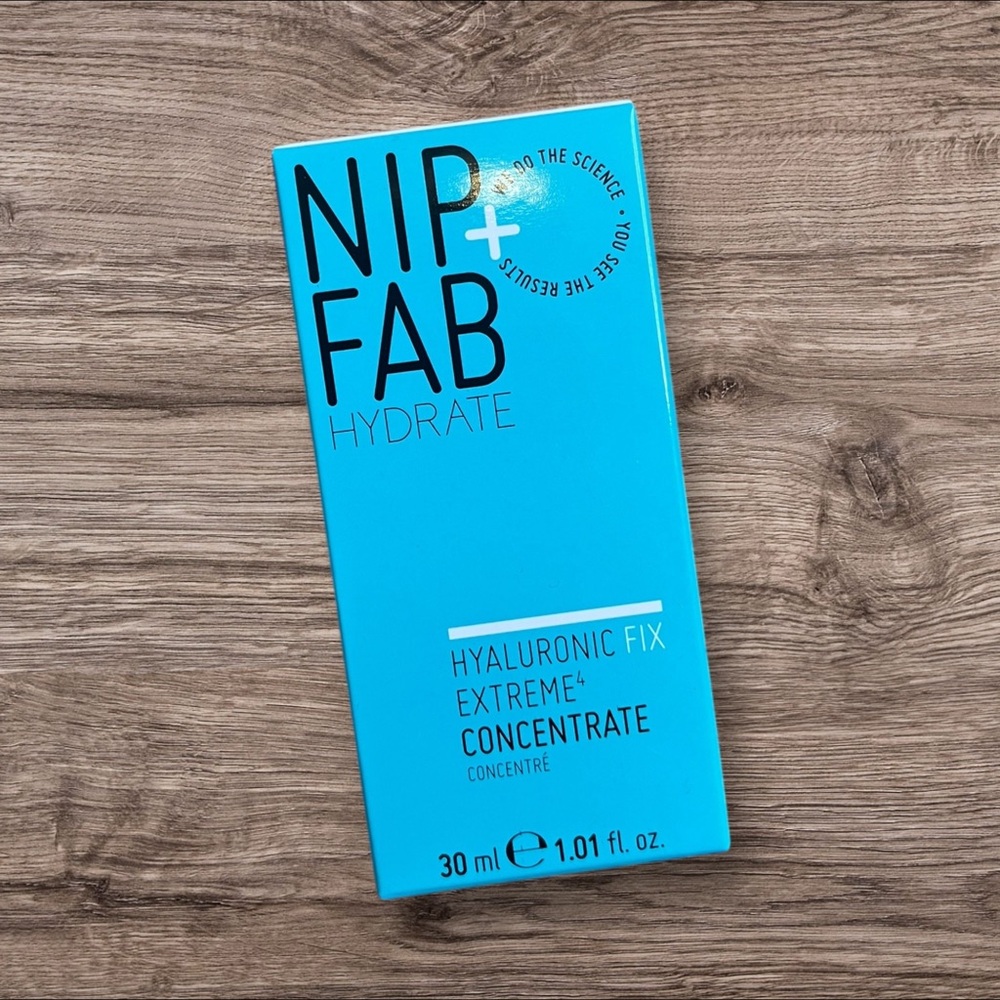 NIP+FAB Hydrate Hyaluronic Fix Extreme4 Concentrate‎